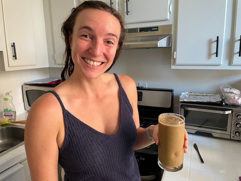 Shelby kept making these gross, brown smoothies 🤮.